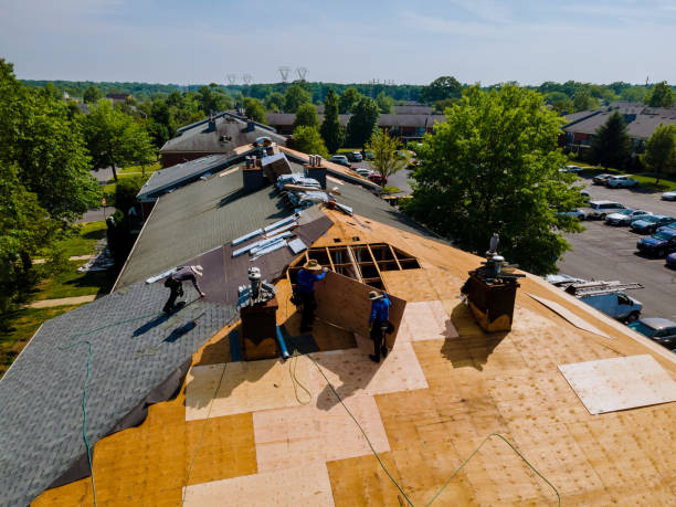 24/7 Emergency Flat Roof Repair experts in Fairwater, WI